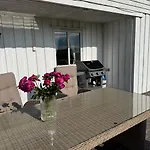 Willa By The Sea O47