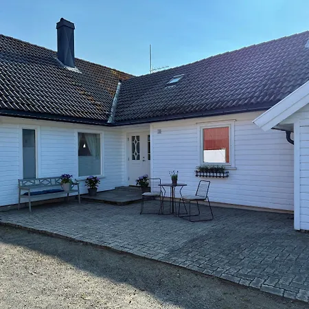 Villa By The Sea O47