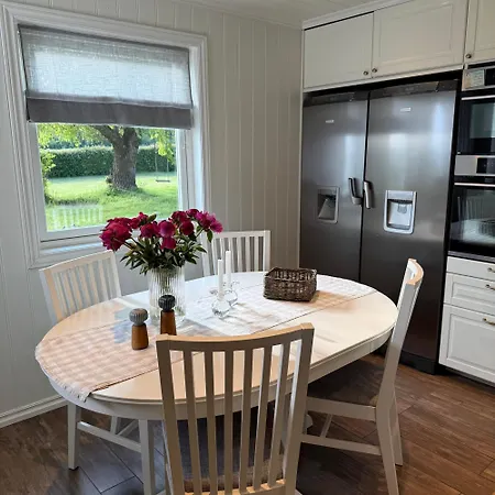 By The Sea O47 Villa *