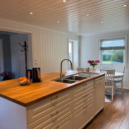 Villa By The Sea O47